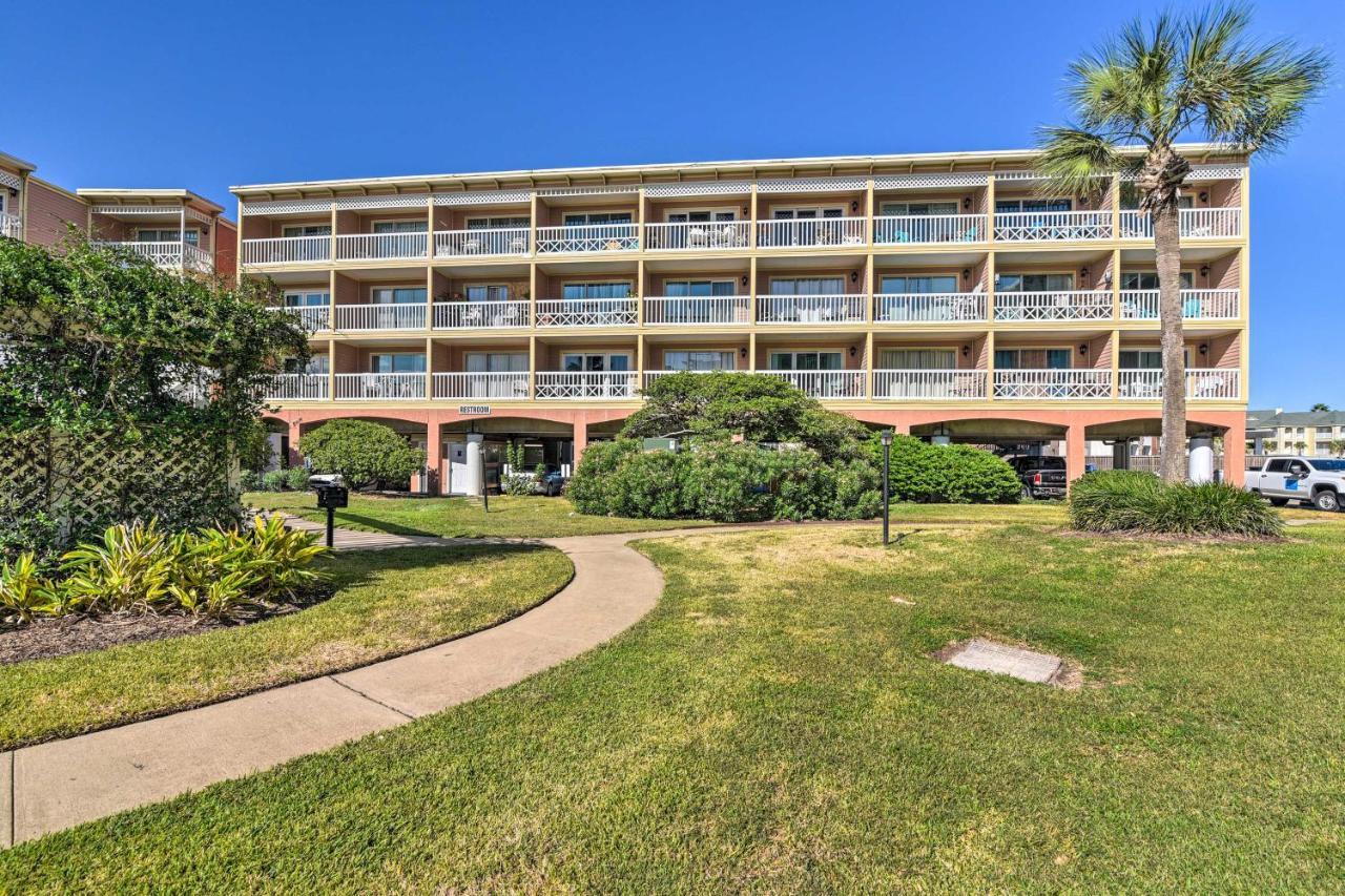 Coastal Galveston Condo Walk To Shoreline! Exterior photo