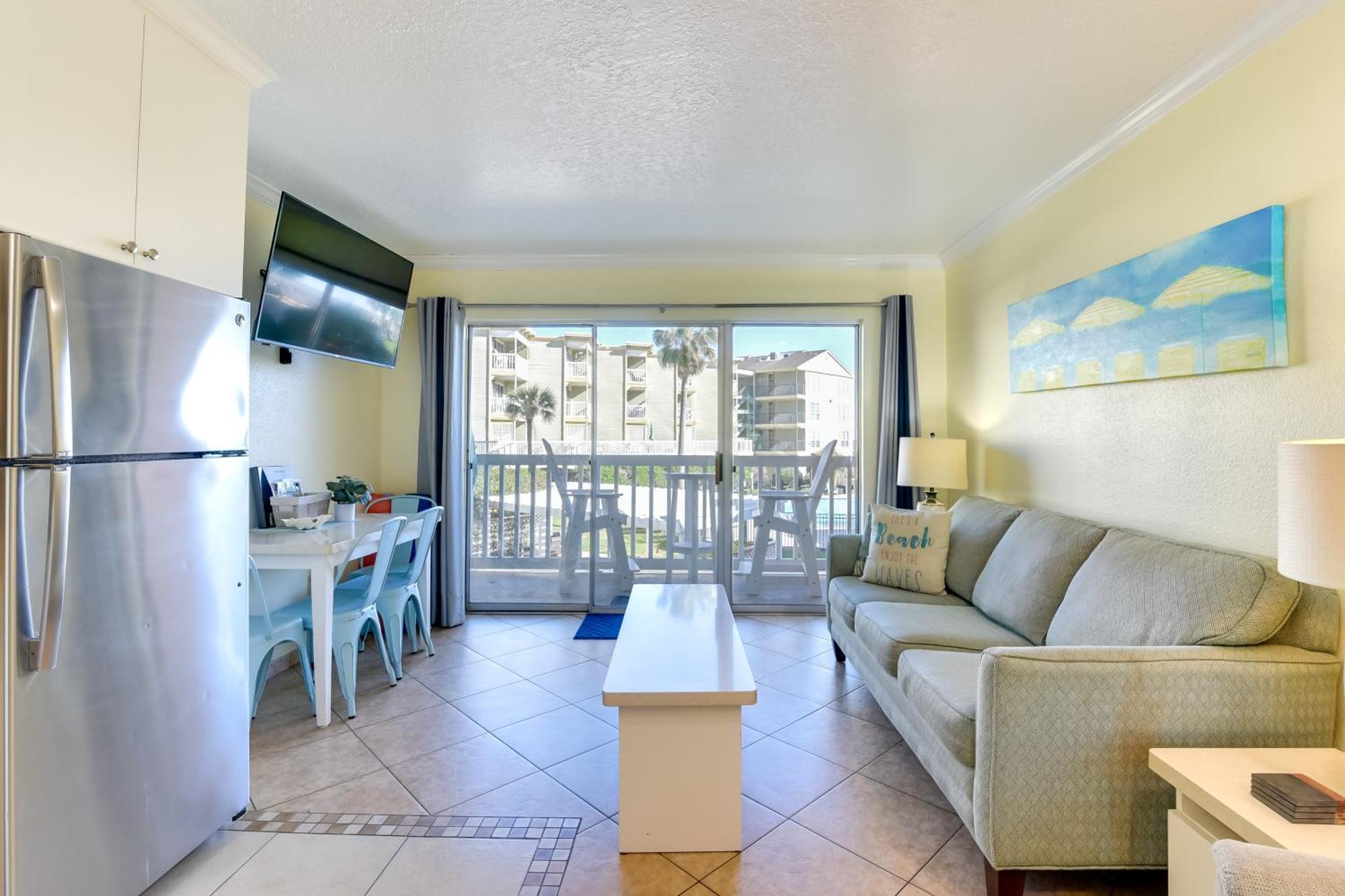 Coastal Galveston Condo Walk To Shoreline! Exterior photo